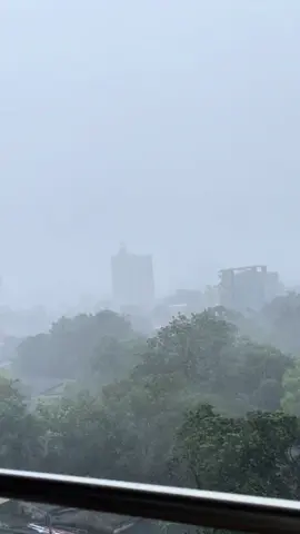 Colombo rains #srilanka #colombo #rain #rainyday #monsoon 