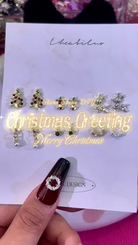 Christmas is coming!!!#nail #shineshinediy #nailcharms #DIY #fyp #tiktokshopblackfriday #tiktokshopcybermonday #stunning #2024thanksgiving #2024christmas 