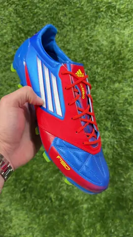 POV: It’s 2012 and your teammates are about to be super jealous of your new boots! #footballtiktok #soccertiktok #adidas #adidasfootball #messi #f50 #football #footballboots #Soccer #soccercleats #sr4u 