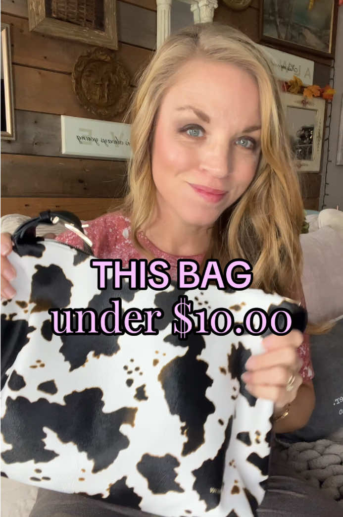 Crossbody Cow Print Bag Purse from @HKCLUF US super cute bag!! #crossbody #purse #bag #crossbodypurse #cutebag #fyp #foryoupageofficiall 