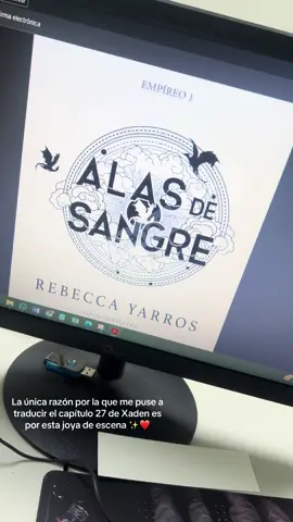 Que buena decisión fue pasar los capitulos extra a PDF y EPUB ✨❤️  En mi bio están los PDF de los libros y los extra en ePub y pdf, si tiene algún error de ortografía avisenme porfi, porque yo los traspase de 0🫶🏻 #FourthWing #alasdesangre #rebeccayarros #BookTok #fantasy #alasdehierro #xadenriorson #xadenandviolet #fyp #Fy 