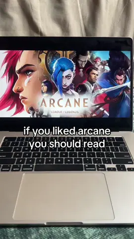 fun fact i got recommended arcane from my cousin because it reminded him of this book! #BookTok #enemiestolovers #aliarstwistedtongue #arcane #arcaneleagueoflegends #fantasy #bookrecommendations 