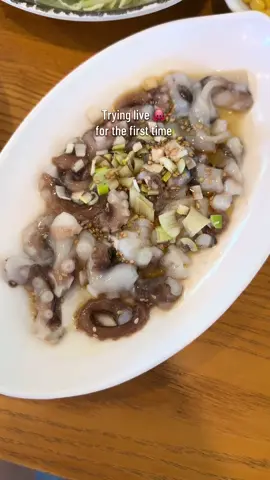 Can’t believe I actually ate this 🐙 #korea #travel #FoodTok #fyp #foru #foruyou 