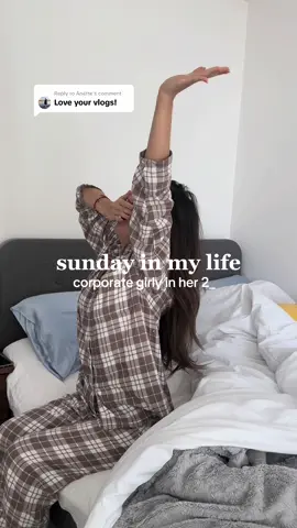 Replying to @Anette I too, have been holding space for the lyrics of defying gravity 🧹 #corporatelife #corporatevlog #sundayreset #sundayvibes #wickedmovie #wicked 