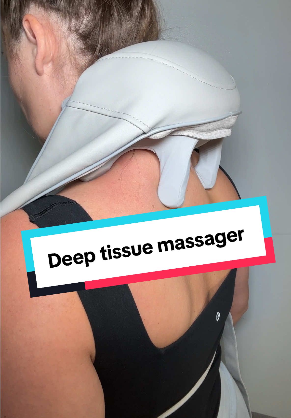 +#TikTokMassager#Massager#GiftsForHer #GiftsForHim #DeepTissueMassage#MigraineRelief#tiktokshopblackfriday#TikTokShopCyberMonday#neckmassage #neckmassager #StressRelief #deeptissuemassage #kneading #gifts#tiktokshopdeals @MASGRE US 