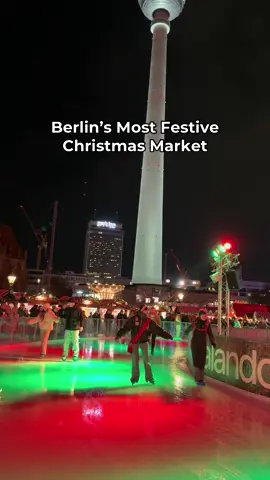 You should visit Rotes Rathaus in Berlin this Christmas – it’s a market you’ll never get bored of with so much happening in a stunning historic setting with views of the iconic TV Tower! Here’s what you can do: ✨ Skate on the ice rink 🛼 🎡 Take in breathtaking views from the Ferris wheel, with the TV Tower in the backdrop 🎅 Watch Santa soar through the sky 🥧 Indulge in traditional Christmas treats Don’t miss the giant Christmas tree and the stunning lights that fill the market with holiday magic. There’s always something exciting going on, making it the perfect place to soak in the festive spirit! 💜 📍 Address: Rathausstraße 15, 10178 Berlin 🗓️ Dates: November 25 - December 30, 2024 🕖 Opening Hours: Monday to Friday: 12 pm - 10 pm Saturday & Sunday: 11 am - 10 pm 🎫 Free entry (Ice skating: 5€, Ferris wheel: 7.5€) ___ #berlinchristmasmarket #rotesrathaus #berlinholidays #christmasinberlin #festiveseason #ice skating #ferriswheel #santaclaus #christmasmagic #holidayvibes #berlin #germanychristmas #winterwonderland #christmascheer #holidayfun #exploreberlin 