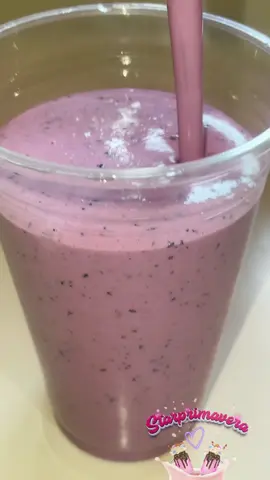 Batido de arándanos #batido #licuado #arandanos #chia  