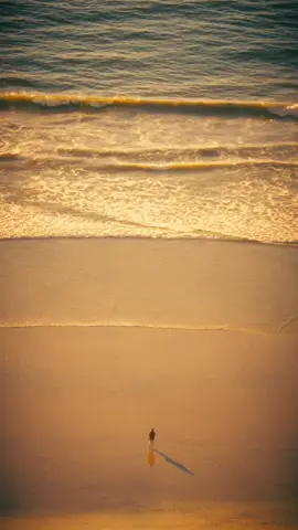 when time slows down with Versace Eros Energy @Versace @Macy’s #VersaceErosEnergy #VersaceFragrances #AD