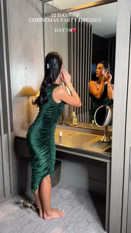 Christmas Party Inspo Day #8!🫶🏼🍾 Green and velvet is the best combo for a Christmas outfit! #axparis #OOTD #ootn #fashioninspo #partywear #partydress #christmaspartydress #dressinspo #fyp #sparklydress #occasiondress #occasionwear #12daysofchristmasoutfits #christmasdresses #partydresses