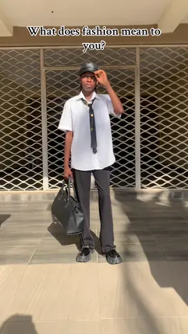 #viral #whatdoesfashionmeantoyou 