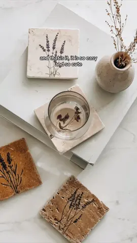 Would you make these? There are so many great temporary tattoo options out there which makes this gift really easy to customize. #handmadegifts #giftideas #handmadecraft #diygift #diygiftideas #diygifts #handmadechristmas #christmasgiftideas #DIY #diycraftideas 