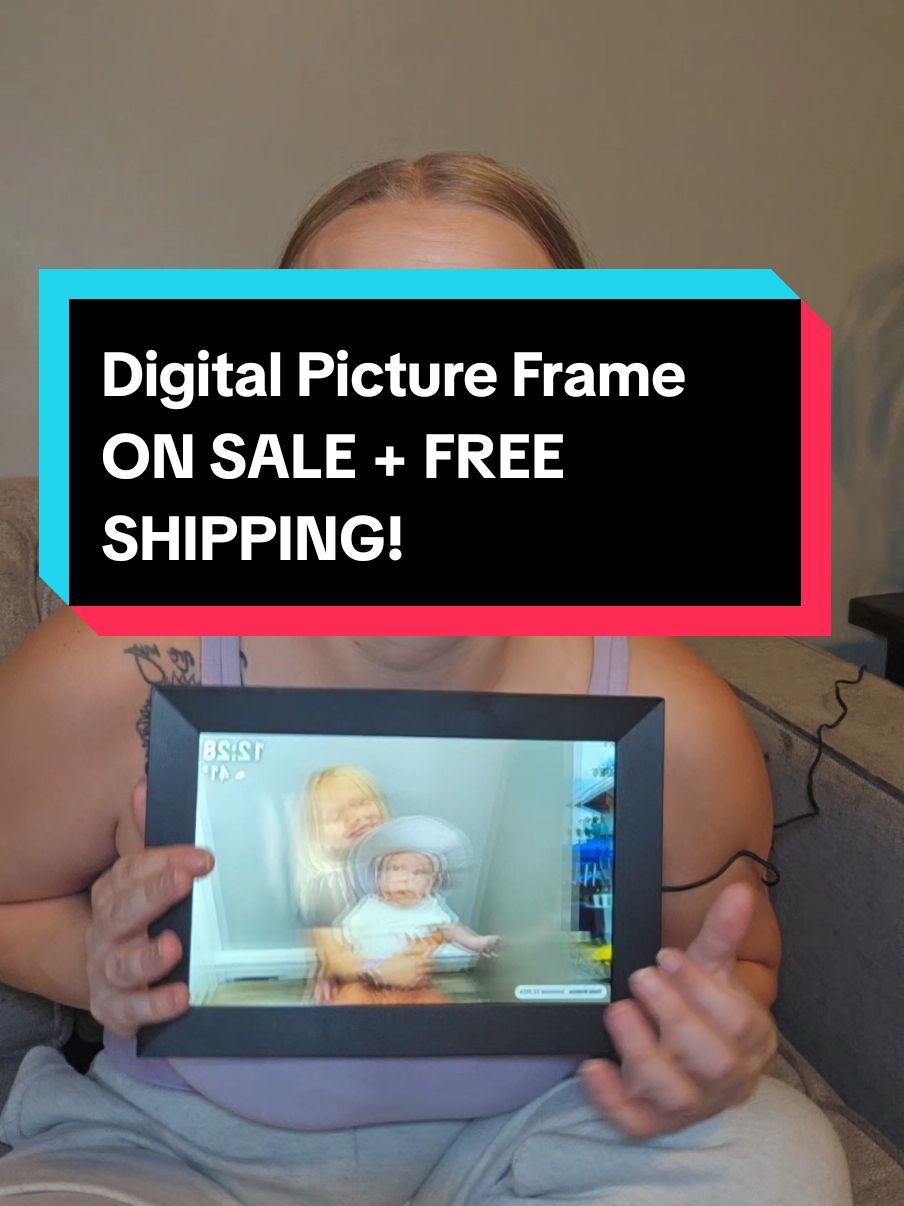 Replying to @lazy4dogs.dana 50,000 pictures 🤯 AND VIDEOS #digitalpictureframe #digitalphotoframe #christmasgiftideas #giftideas #christmasgiftsforher #giftsforher #frameo #frameodigitalphotoframe 
