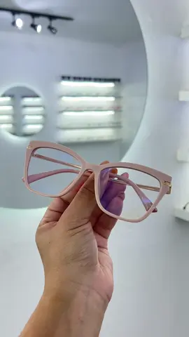 CLIP ON 🕶️🥽 Convierte tus lentes con aumento en gafas de sol con un solo clip ☀️✨