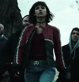 She’s so fine help / #tokyo #tokio #tokyolcdp #lcdp #lacasadepapel #moneyheist #tokyomoneyheist #ursulacorbero #lcdpppp 