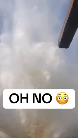 Just wait for it 😭😅 touringlion369/IG #amusementpark #themepark #waterpark #fail #prank 