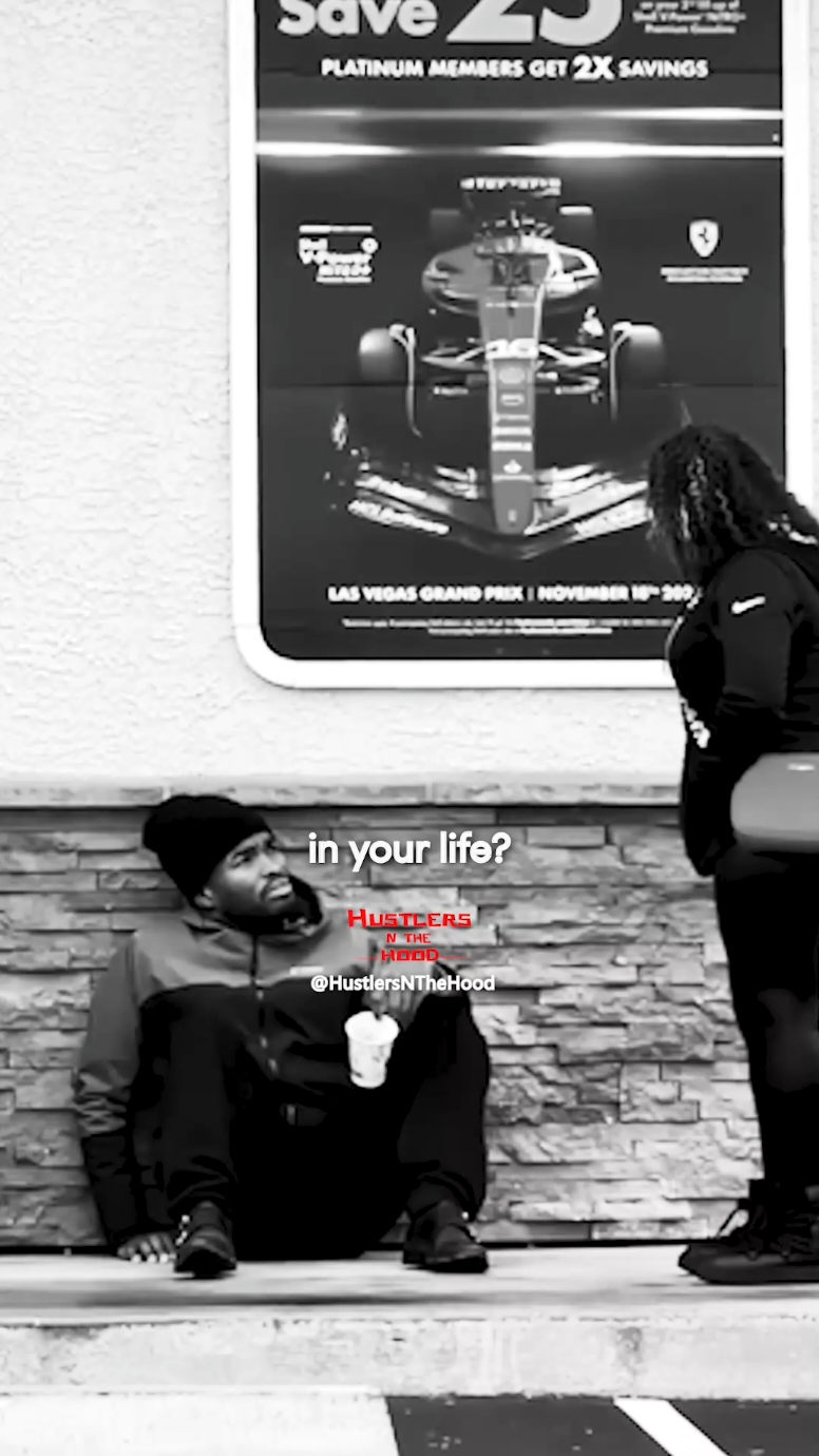 She Had No Idea Who She Was Really Helping… Until This 😮💎 #HustlersNTheHood 