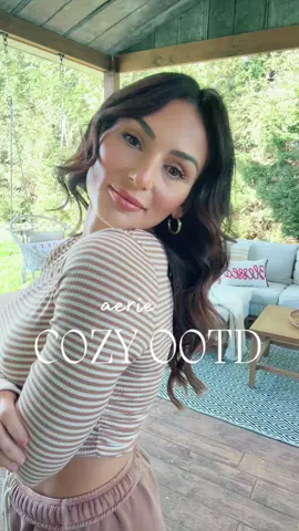 Loving all the cozy finds from @aerie 🧸 #OOTD #cozyvibes #ae #aeriereal 
