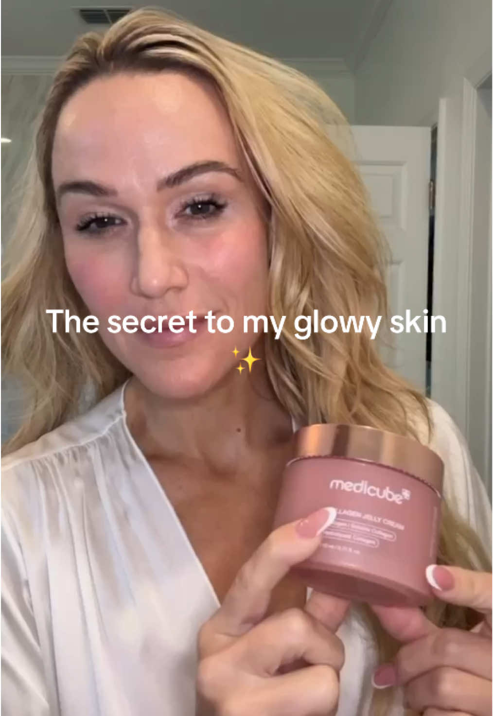 Follow @tiffanyallison7 for more! Tap the product above to shop now!   Where has this been my whole life?? Want to see the results?! This stuff blew my mind!!! This Medicube Collagen Jelly Cream is full of amazing ingredients to help you achieve that radiant glass skin. Let me tell you my skin has Never been this glassy…This is definitely a must try!! Don’t forget to buy yours before is gone, only tap the orange cart to get yours!! ✨🛒  #e#essentialsf#foryoupageespa ##secret#glowyskin #skincaretips #routine #medlab #v#viralvideot#TikTokShopf#fypt#tiktokviral#m#musthavesskincare ##tiktokshopblackfriday#tiktokshopcybermonday