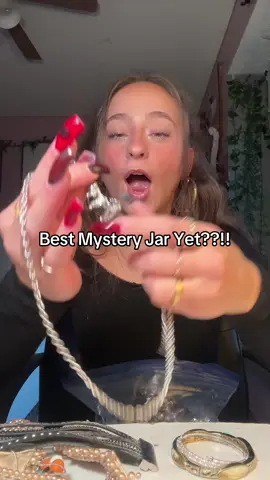 Comment what you think my style is💃💃 #mystery #mysterybox #mysterybag #mysteryjewelry #jewelery #gold #silver #bracelet #necklace #unboxing #haul #asmr #jewelerytok #trending #mysteryjewelry #bellahuffey #bracelet #neckalace #ring #coachwatch #rolex 