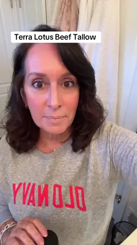 #nontoxicskincare #EcoFriendly #terralotusorganicgrassfed #tallowbeauty #eczemarelief @Terra Lotus 
