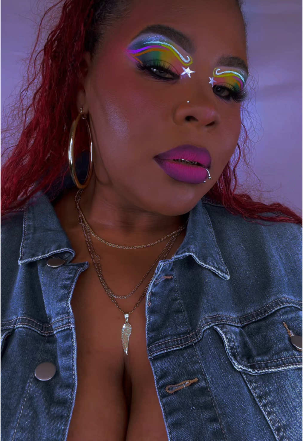 Can you hear me?  Love @October London  . . . . . . . . . . . . . . . . . . . . . . . . @duckiecosmetics: Code “VON”  Flat Duck Brow Gel “Nova Slipper” Pigment 🦆 Lashes “Dinky” 🦆 “Harlequin ” Duck Sauce Matte Edition 🦆 “Buff” Duck Sauce Matte Edition 🦆 @blendbunnycosmetics @blendbunny: Code: “VON” @blendbunnycosmetics x @linsmakeuplooks x @glisten_cosmetics Collab 🐰 -Lins x Blend Bunny Palette -Lins x Glisten Liner Palette -Lins x Blend Bunny Brush Set -Lins x Glisten Liner Brush Set Juicy Cheeks Face Palette @carelessblendmore: Code “VON” Radiance Enhancer “Ebony Enchantment” @lashingoutglam: Raincoat Eyeshadow Primer “4” Top Secret Face Primer @hauslabs : Triclone Skin Tech Foundation shade “425” Triclone Skin Tech Concealer  @onesize:  Ultimate Blurring Setting Powder “Rich Peach” @elfcosmetics: Liquid Camo Blush “Gorg Orange” and “Comin In Hot Pink” @maybelline: Lasting Drama Gel Liner “Black” @benefitcosmetics: Precisely My Brow 4.5 @colouredraine: Skin Stix “610”  @plouise_makeup_academy:  Rumor Base 6 #fyp #fypシ #makeup #viral #makeupinfluencer  #mua #creativemakeup #colorfulmakeup #transition #transition