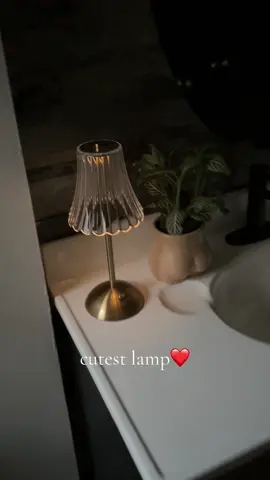 rechargeable lamp! #lamp #aesthetic #cutelamp #fyp #tiktokshopblackfriday #giftguide 