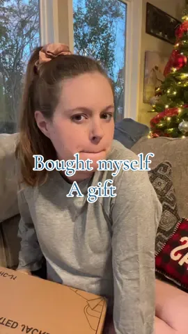 Is it cheating?🤣 At least I know I’ll love it. 🙌🏻 #heatedjacket #heatedjackets #womensheatedjacket #walenseetools  #tiktokshopblackfriday ##giftsforher2024 #wintercoats #wintermusthaves 