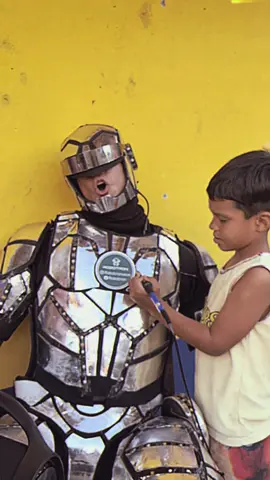 Robotrinho llego a brasil 🇧🇷@Bruno Mars 