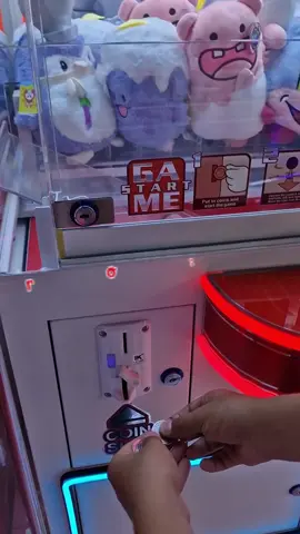 ¡Vení a probar suerte en ClawTown! ¿Te animás a llevarte el peluche más tierno o el premio más genial? 🤗 📍Mall Multicentro Desamparados.  #ClawTown#flypシ#ganatupremio#diversionsinlimites