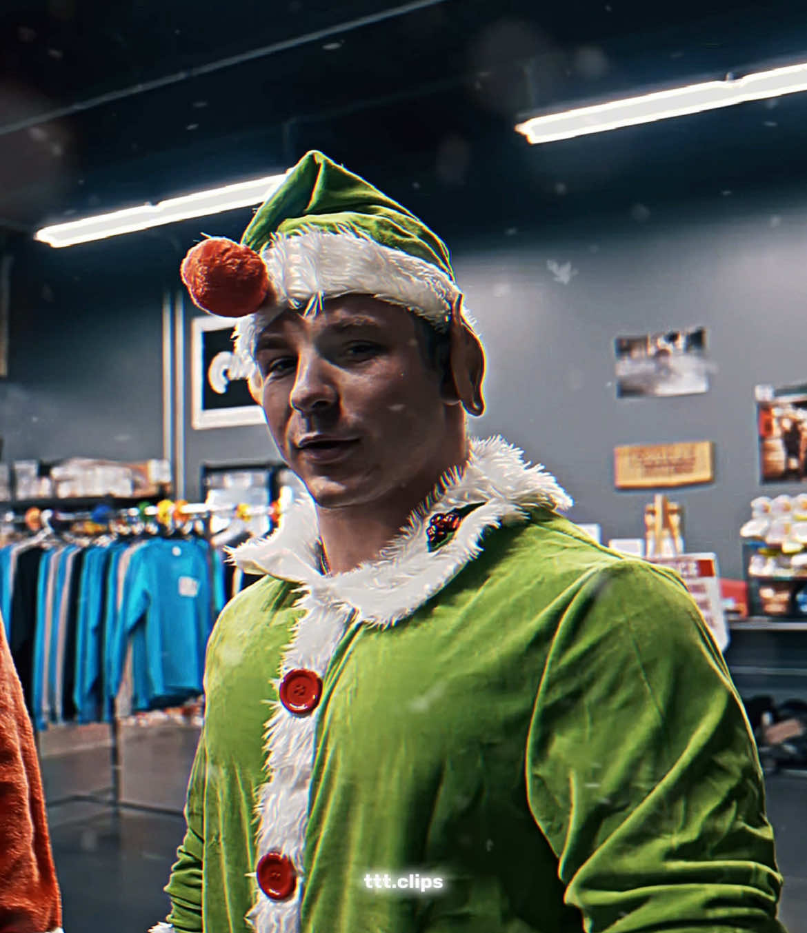 LAST LIFTMAS x TrenTwins - christmas sessions w/ bro gonna hit hard agl ||  #trentwins #thetrentwins #trentwins🔥 #trentwinsedit #manicmike #christrennn #chestday #liftmas 