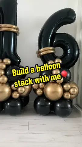 Build a balloon stack with me 🎈  #southwalesballoonartists #southwalesballoons #numberstack #balloonartist #birthdaystackballoon 