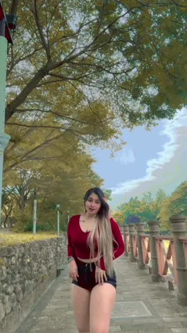 Oops Booty!🍑 #fypシ #fypage #trend #foryou #dancechallenge #shegotthatbooty #remix #Oops #taiwan🇹🇼 #assen #draft #fyp 