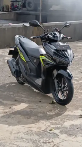 info hujan lebat  #vietnamstyle🇻🇳 #danapelajar🤙 #vario125new #variogen2 #vario125 #click125 #fyp 