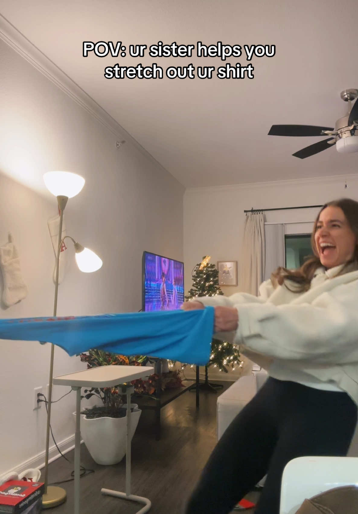 Story of my liiiiiifeeeee ✨ #sistergoals #relatable #sendhelp 