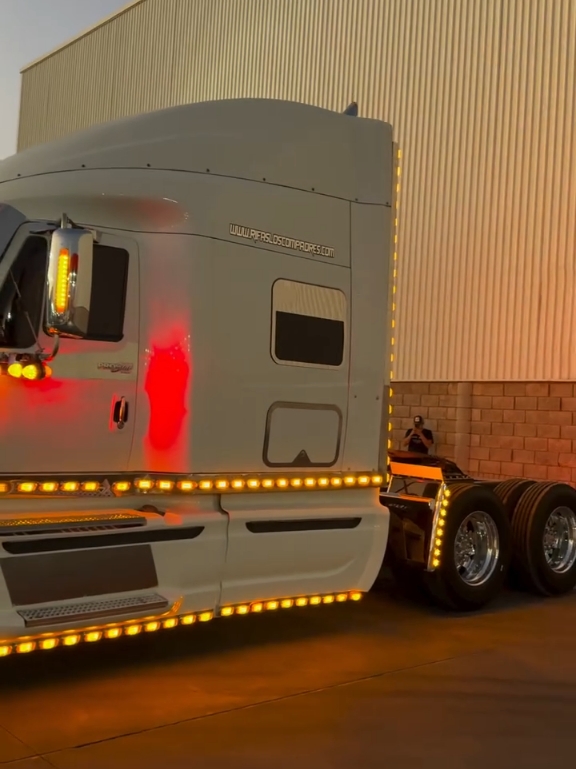 #mamalonesdela57 #chulada #prostar #bienalumbradito #algobien #😮‍💨 #🥰  #pepillotrucking #🤘🎱🔥 