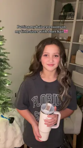 Okay but imagine if i got her ones thaf matched her hair 🥹#hairextensions #extensions #cliponhairextensions #clipinhairextensions #realhairextensions #hairextension #hairtok #hairtransformation #longhairextensions #longhair #clipinextensions 