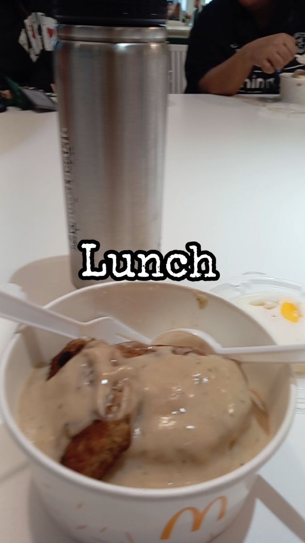 Lunch sa Pantry with friends. 🍴 Use this video to prank your friends 😁 #fakestory #work #mcdonalds  #lunchdate 