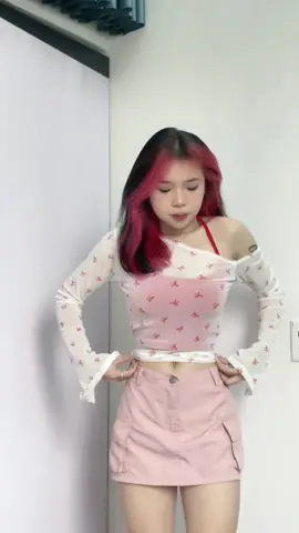 Hình như có ai đang bùn #xuhuong #tiktokdance dc:@Thư Thor 🐰 