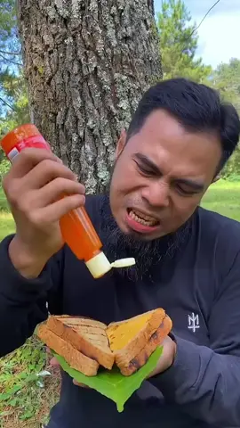 When I eat but I run out of dots #xuandongvlog #viral #funny #meme #sour 