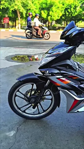 Canda Czi 125 ပါကင် 2024 model လေးပါဗျ  #dt_naing_oo_mandalayshowroom #CapCut #အရစ်ကျစနစ်ဖြင့်နာရီပိုင်းအတွင်းမော်တော်ဆိုင်ကယ်များထုတ်ယူရရှိနိုင်သည်။ 