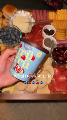 wind down with me with @Trü Frü 🫐 #winddownwithme #sweetsnack #trufru #trufruluv #winddown 
