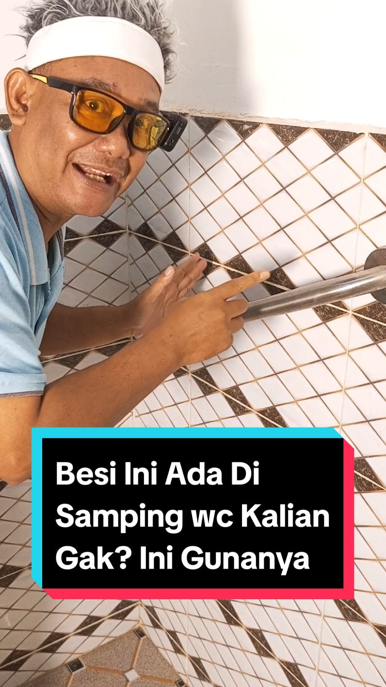 Membalas @trisayekti___ Terima Kasih Buat Kalian Yang Sudah Pasang Besi Pegangan Toilet Ini Untuk Orang Tua #PeganganWc #BesiPeganganWc #PeganganToilet #BesiPeganganToilet #PeganganKloset #BesiPeganganKloset #PeganganKamarMandi #BesiPeganganKamarMandi 