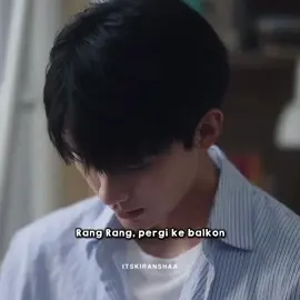 Ya karena udah dipindahin ke piringnya Rangrang. Cari cowok modelan begini dimanaaa 😫💞 #wheniflytowardsyou #zhouyiran #zhangmiaoyi #cdrama #edit #blue #yungkai #fyp 