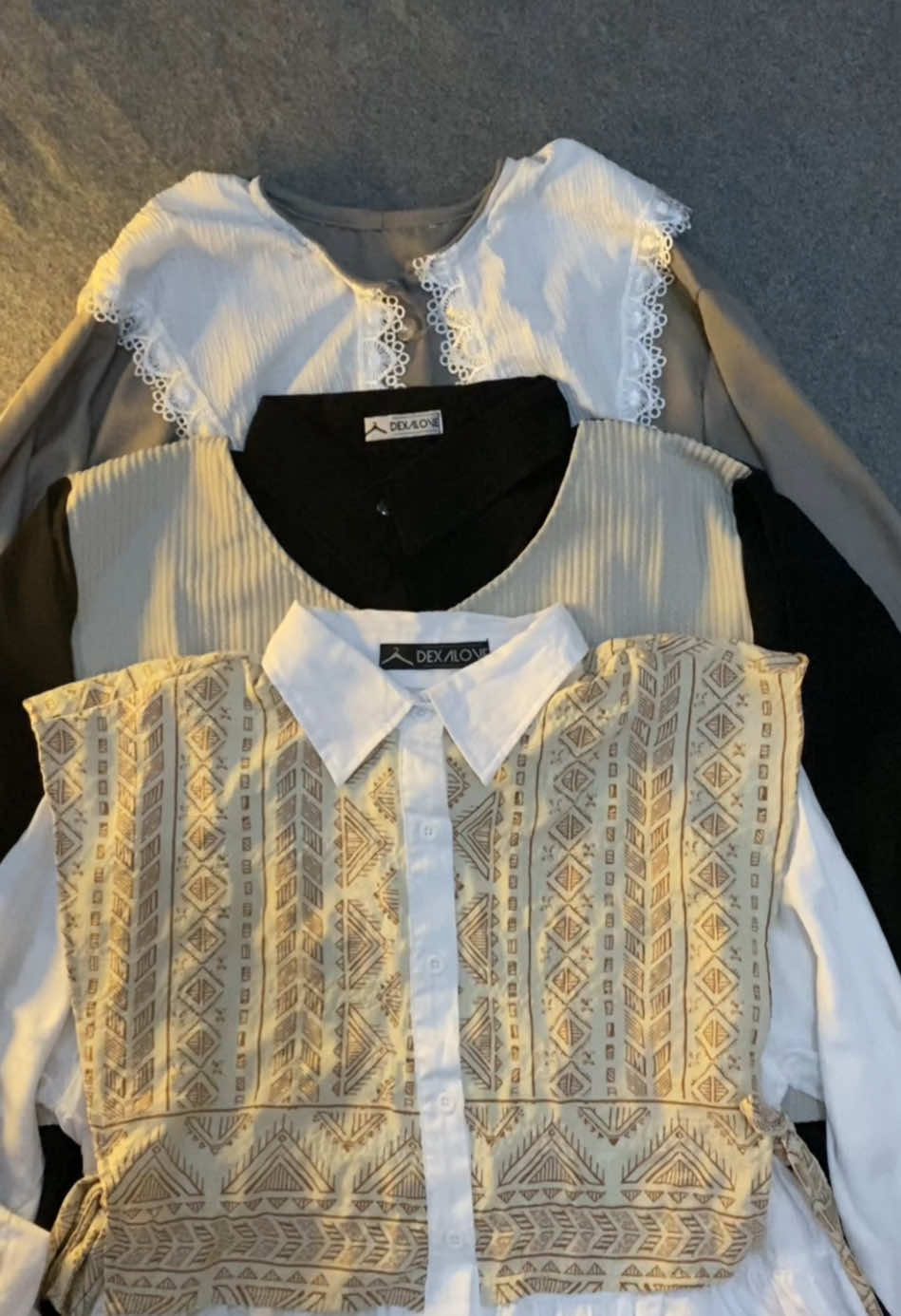 cocok bgt buat outfit ngampus, kerja ataupun main #kemejawanita #kemejacantik #kemejakuliah #kemejangantor 