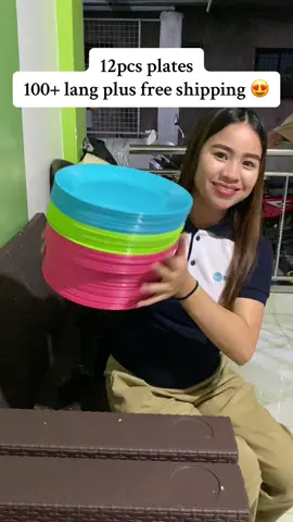 Isang dosenang plato 100+ lang. maganda ang quality hindi babasagin. Plato sa handaan. #plates #plato #plasticplates #reusable #affordable #tiktokfinds 