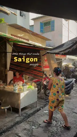 Little things that make Saigon magic 🇻🇳✨ 📷 Shot on iPhone 15 Pro #hochiminhcity #cinematic #streetphotography ##