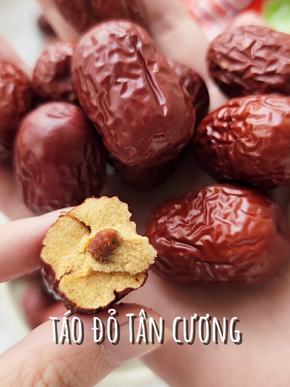 Táo đỏ Tân Cương size nhỏ 160-180 quả/1kg #taodo #taodotancuong #taodongon #sandealthantoc 