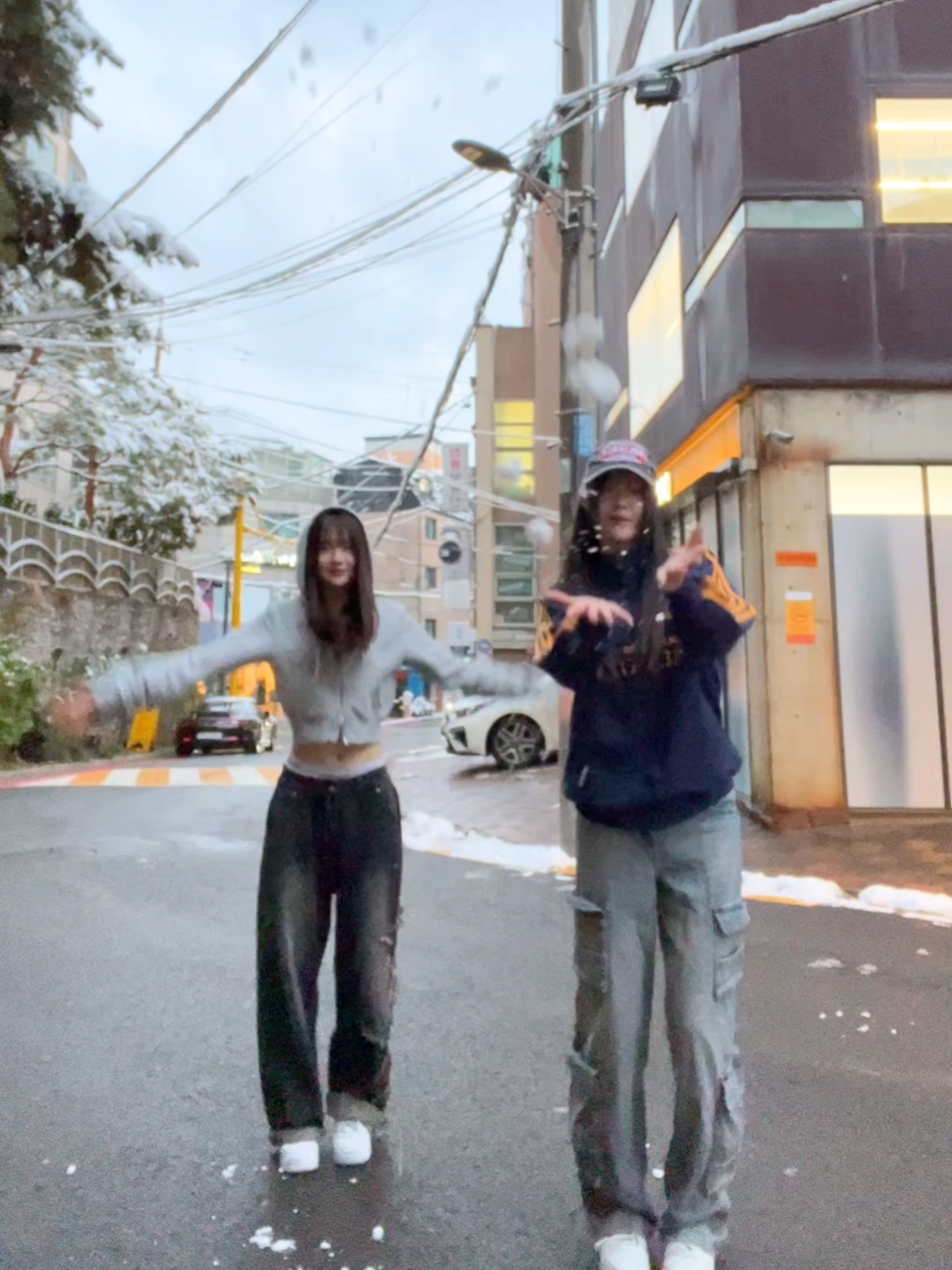 ₊☃️‧₊WAV 첫눈 봤어?˚❄️˚₊ #tripleS#트리플에스 #トリプルS #トリプルエス#トエス #YeonJi #연지 #ヨンジ #Lynn #린 #リン