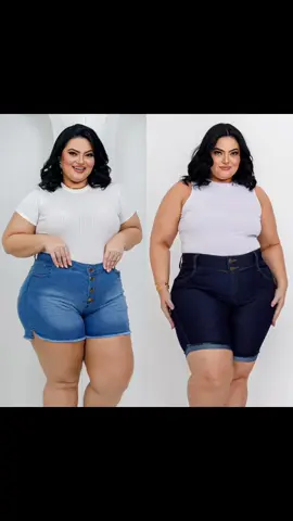 Kit com 2 Shorts Jeans Cintura Alta Plus Size | Lycra e Fechamento em Botões | Estilo Destroyed para Você Arrasar! Confira o link de compra no primeiro comentário  #Promoção #PlusSize #ModaFeminina #EstiloConforto #ShortsJeans #CinturaAlta #destroyed  #Achadinhos #LooksPerfeitos #CompreAgora