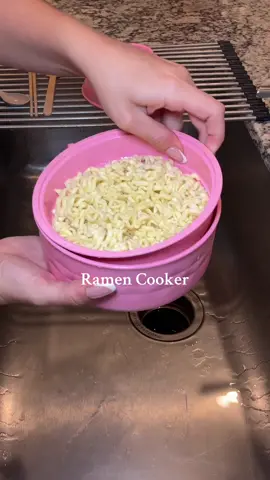 So cool! Ramen cooker for the win! 